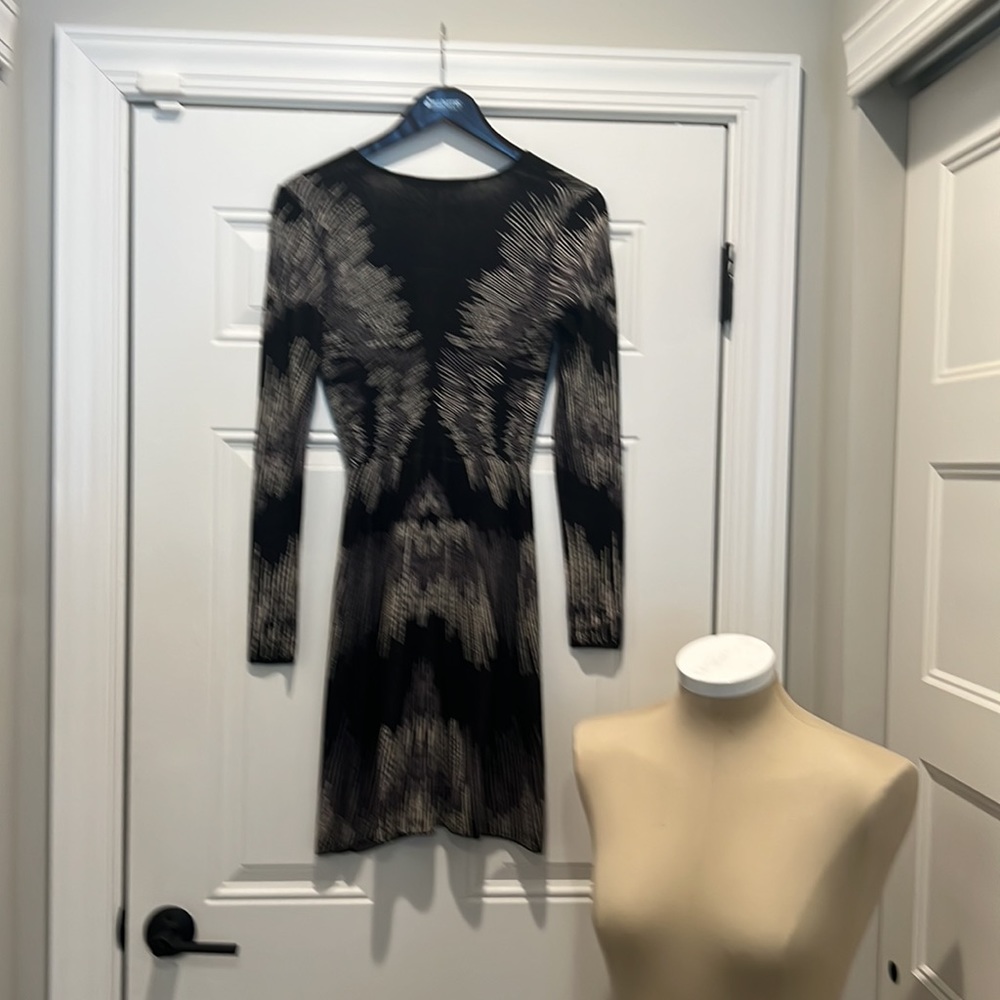 BCBGMAXAZRIA Electric Strokes A Line Jacquard Dress - Picture 5 of 7